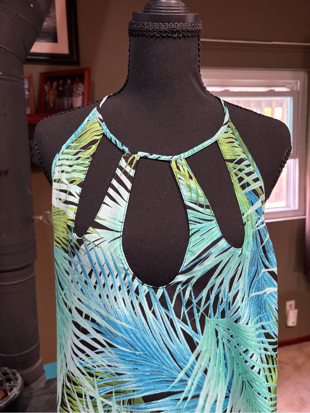 Victoria’s Secret Tropical Palm Swim Cover up Dress - Picture 4 of 6